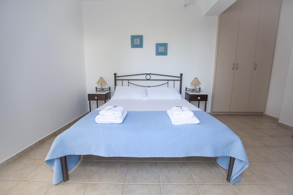 Astarti Apartments Livadi  Habitación foto
